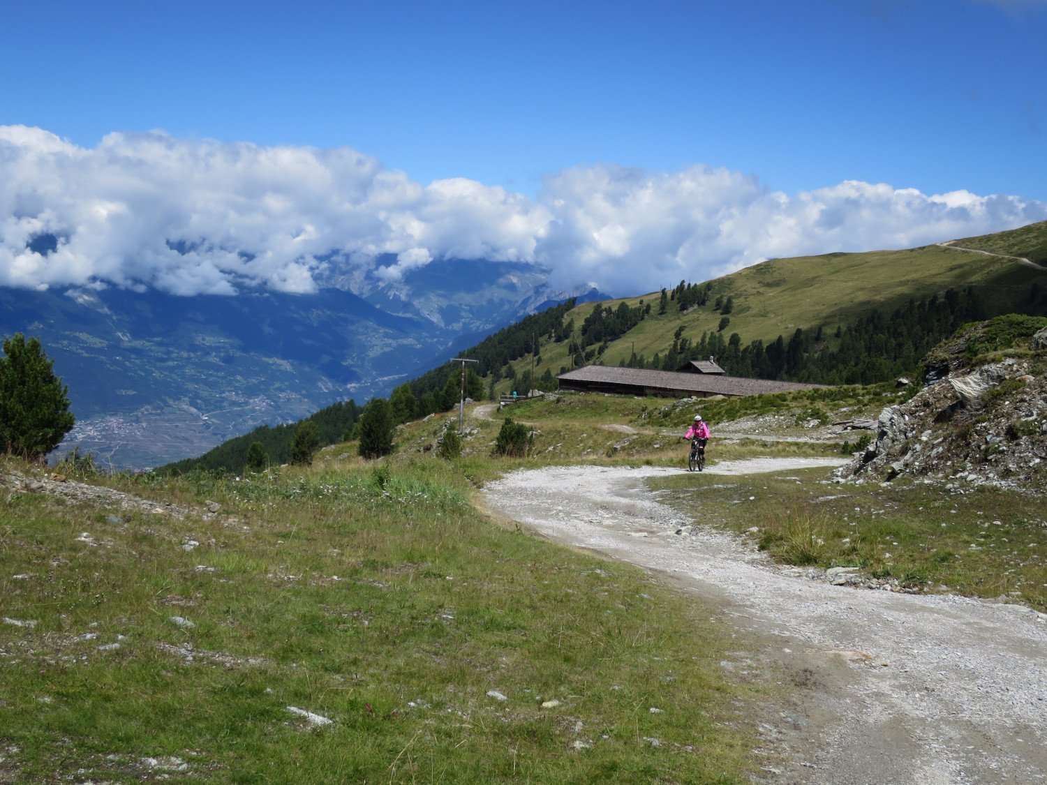 20.07.2020 - Offre spéciale : location d'un e-bike à la journée avec un guide pour la matinée !